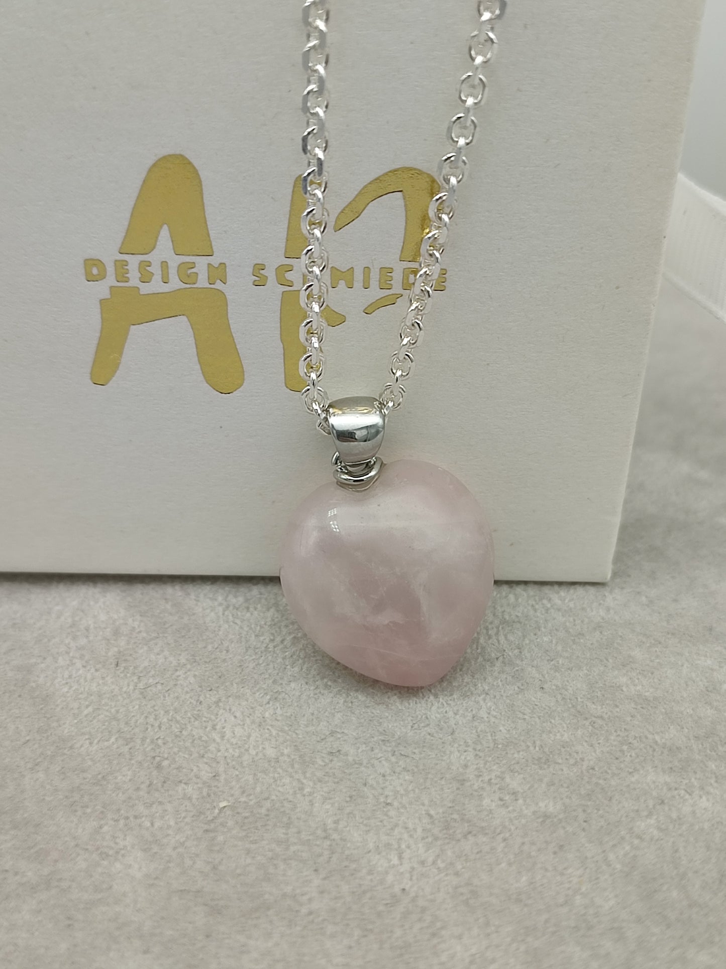 Rosenquarz Herz Anhänger