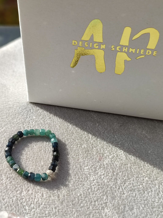 Smaragd/ Turmalin - Ring